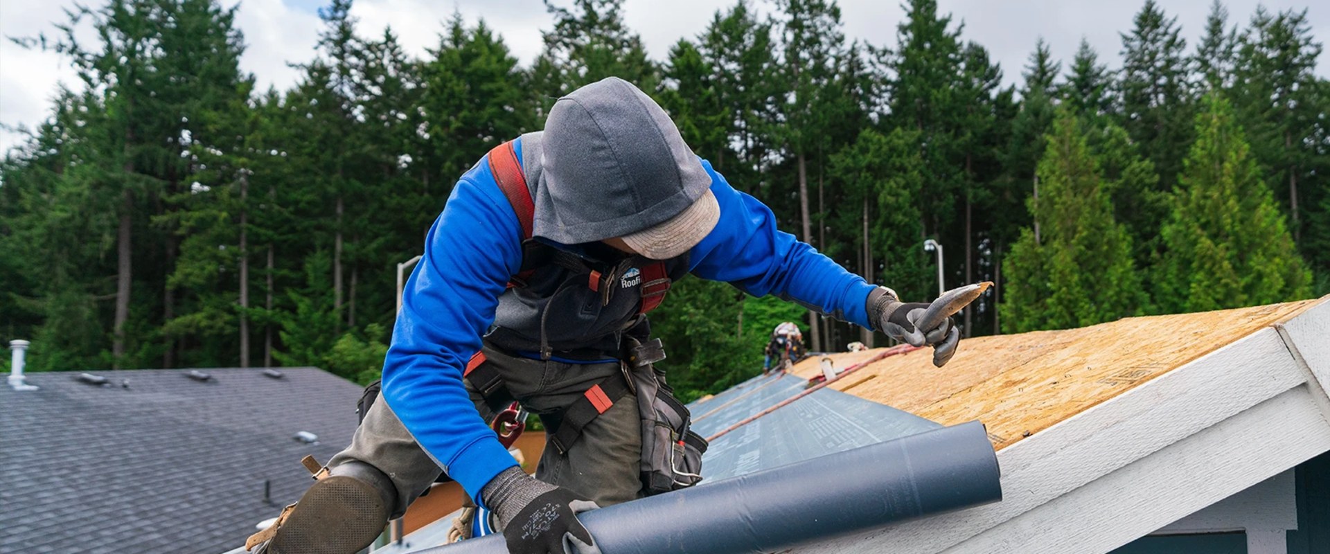 Questions to Ask Before Hiring a Roofing Contractor